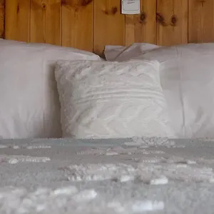2* Hotel Les Catrems & Le Montagnou